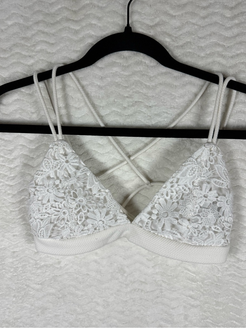Full Tilt White Floral Lace Bralette with Crisscross Straps! So so beautiful 🤩